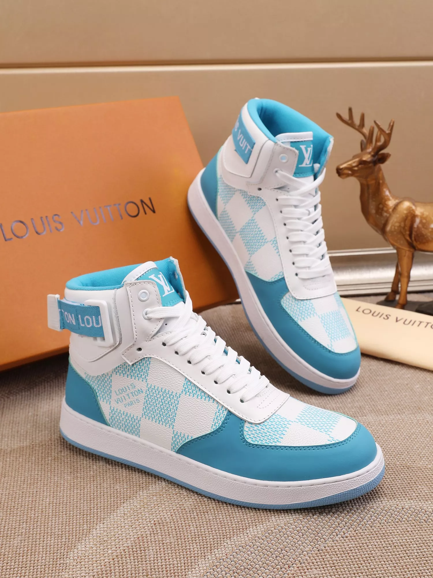 louis vuitton high tops chaussures pour homme s_12ba1a51